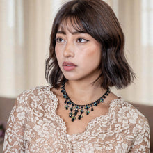 画像をギャラリービューアに読み込む, ネックレス ラインストーン ブラック フラワー 40cm 070403