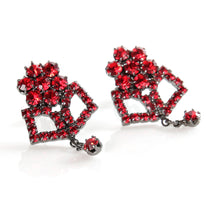 画像をギャラリービューアに読み込む, 鮮やかな赤が華やかなビジューピアス