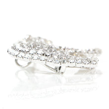 画像をギャラリービューアに読み込む, 白くまを表現したペンダントブローチ