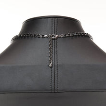 画像をギャラリービューアに読み込む, ブラックのラインストーンがシックなネックレス