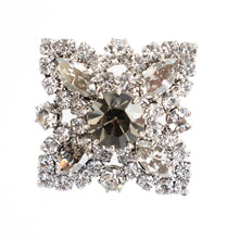 画像をギャラリービューアに読み込む, ラインストーンがきらめくビジューバッジ