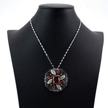 Load image into Gallery viewer, ブローチ ボヘミアングラス レッド グレー レース ペンダント 2WAY 143068