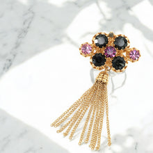 画像をギャラリービューアに読み込む, ピンクとネイビーのスワロフスキークリスタルをふんだんにあしらったブローチ