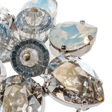 画像をギャラリービューアに読み込む, ボヘミアングラスと大粒のラインストーンが絶妙に調和した、エレガントなペンダントブローチ