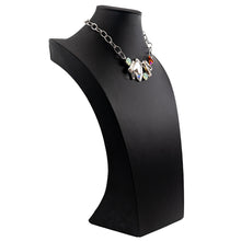 画像をギャラリービューアに読み込む, 大粒のスワロフスキークリスタルがきらめくネックレス