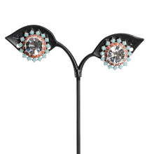 Load image into Gallery viewer, 大粒のラインストーンが美しく輝くイヤリング