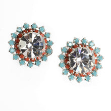 Load image into Gallery viewer, 大粒のラインストーンが美しく輝くイヤリング