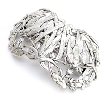 画像をギャラリービューアに読み込む, アンティーク調のレースメタルの曲線が美しいヘアバレッタ