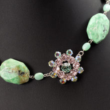 画像をギャラリービューアに読み込む, スワロフスキークリスタルと天然石を組み合わせたネックレス