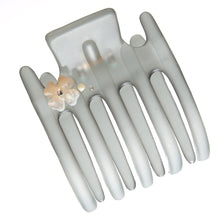 画像をギャラリービューアに読み込む, フラワーモチーフの白蝶貝をあしらったヘアクリップ「スターリリー」