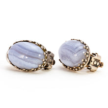 Load image into Gallery viewer, 縞模様が美しいブルーカルセドニーのイヤリング