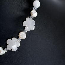 画像をギャラリービューアに読み込む, 天然石ジェイドと淡水パールを組み合わせたショートネックレス