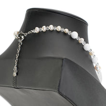 画像をギャラリービューアに読み込む, 天然石ジェイドと淡水パールを組み合わせたショートネックレス