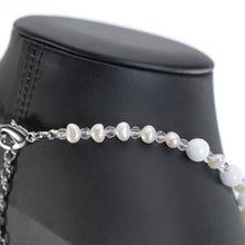 画像をギャラリービューアに読み込む, 天然石ジェイドと淡水パールを組み合わせたショートネックレス