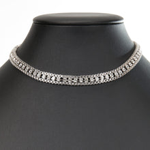 画像をギャラリービューアに読み込む, クリアカラーのラインストーンとメタリックシルバーが絶妙に調和したチョーカー
