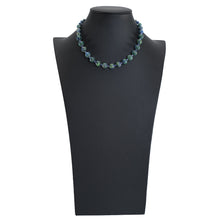 画像をギャラリービューアに読み込む, 繊細で美しい模様を持つアジュールマラカイトのネックレス