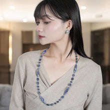 画像をギャラリービューアに読み込む, 様々なフォルムの天然石ソーダライトロングネックレス