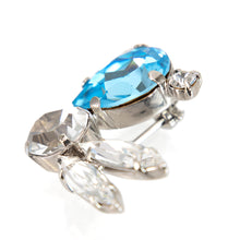 画像をギャラリービューアに読み込む, うさぎモチーフのラインストーンブローチ