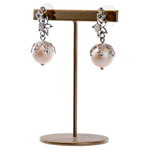 画像をギャラリービューアに読み込む, 大粒のパールが揺れる星モチーフのピアス