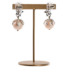 画像をギャラリービューアに読み込む, 大粒のパールが揺れる星モチーフのピアス