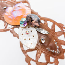 画像をギャラリービューアに読み込む, シェルとボヘミアングラス、ラインストーンの組み合わせが華やかなヘアバレッタ