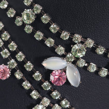 画像をギャラリービューアに読み込む, ネックレス ラインストーン ボヘミアングラス グリーン ピンク フラワー ハンギング 31cm nl122448