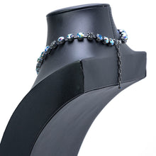 画像をギャラリービューアに読み込む, 大粒のラインストーンと薔薇モチーフをあしらったネックレス