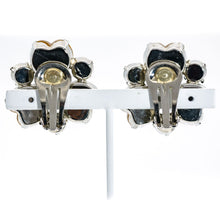 Load image into Gallery viewer, 大粒のラインストーンが煌めくビジューイヤリング