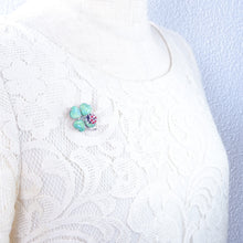 画像をギャラリービューアに読み込む, バッジ ボヘミアングラス ラインストーン クローバー てんとう虫 グリーン レッド 143489 メール便