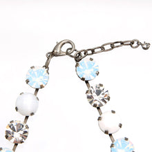 画像をギャラリービューアに読み込む, 大粒のラインストーンがきらめくネックレス