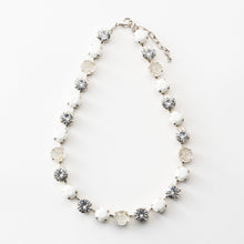 画像をギャラリービューアに読み込む, ラインストーンの煌めきが美しいネックレス