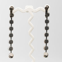 Load image into Gallery viewer, イヤリング ラインストーン グリーン ロング 103492