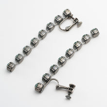 Load image into Gallery viewer, イヤリング ラインストーン グリーン ロング 103492