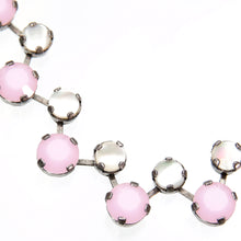 画像をギャラリービューアに読み込む, 大粒のラインストーンとシェルをあしらったネックレス