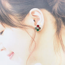 画像をギャラリービューアに読み込む, ピアス ラインストーン グリーン ブルー レッド パープル クリアカラー フラワー 123561