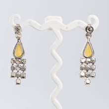 画像をギャラリービューアに読み込む, ピアス ラインストーン イエロー クリアカラー 124728