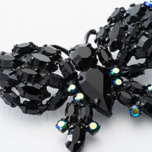 画像をギャラリービューアに読み込む, 蝶々モチーフのラインストーンブローチ