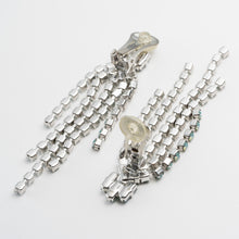 Load image into Gallery viewer, イヤリング ラインストーン パステルグリーン 129149