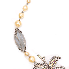 画像をギャラリービューアに読み込む, 百合モチーフをあしらったビジューネックレス