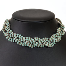 画像をギャラリービューアに読み込む, スワロフスキークリスタルとボヘミアングラスを組み合わせた、チョーカータイプのネックレス