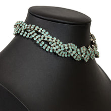 画像をギャラリービューアに読み込む, スワロフスキークリスタルとボヘミアングラスを組み合わせた、チョーカータイプのネックレス
