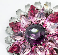 画像をギャラリービューアに読み込む, ブローチ ラインストーン パープル ピンク フラワー 135419