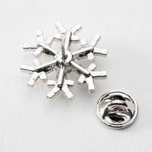 画像をギャラリービューアに読み込む, バッジ ラインストーン スノー クリアカラー 141498 メール便