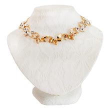 Load image into Gallery viewer, 【TV着用モデル】ネックレス ラインストーン ゴールド クリアカラー ボタニカル 39cm ショート 144353