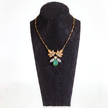 画像をギャラリービューアに読み込む, 【ももクロ佐々木彩夏さん着用】ネックレス ボヘミアングラス ラインストーン パール グリーン ゴールド グレー 40cm ショート 145819