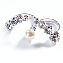 画像をギャラリービューアに読み込む, 【乃木坂46着用】リング ラインストーン パール クリアカラー ホワイト ダブルリング フリーサイズ 146185
