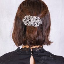 画像をギャラリービューアに読み込む, アンティーク調のレースメタルの曲線が美しいヘアバレッタ