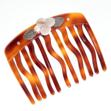 画像をギャラリービューアに読み込む, 白蝶貝の優しい光沢が上品なヘアコーム