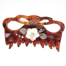 画像をギャラリービューアに読み込む, 花モチーフの白蝶貝(マザーオブパール)の上品な光沢が美しいクリップ「ガーデン」