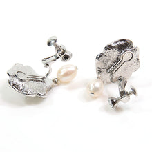 画像をギャラリービューアに読み込む, 【陶山恵実里さん着用】イヤリング 七宝 淡水パール ホワイト フラワー 148248